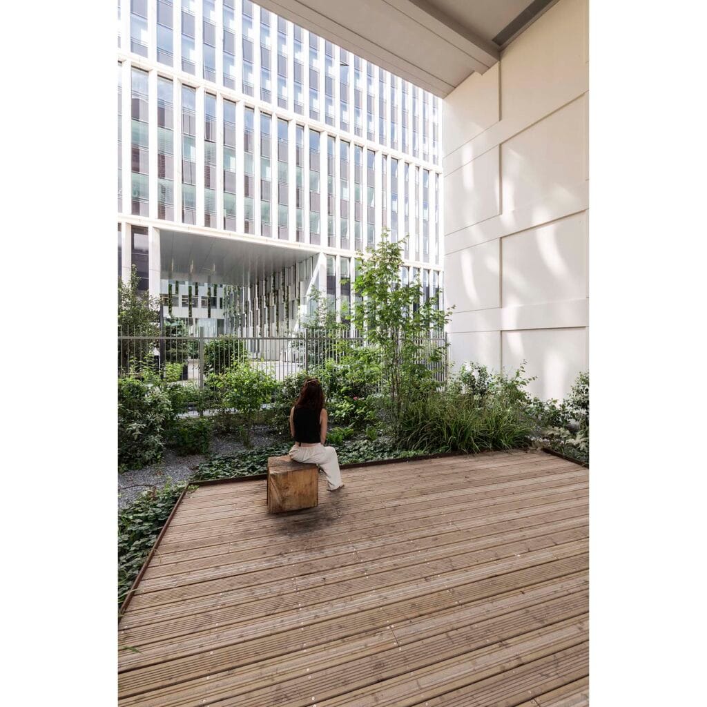 MG 9360B 1 copie copie